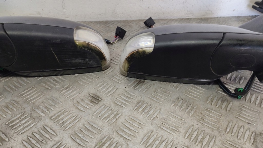 фото №15, Дзеркало праве vw touran i mk1