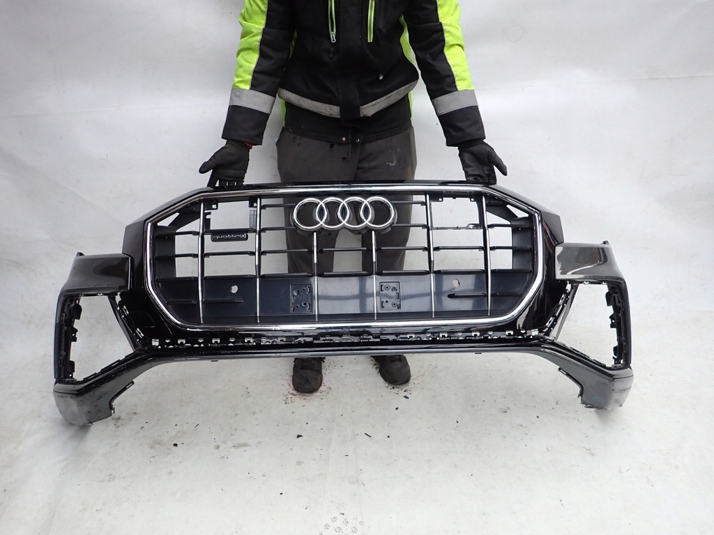 фото №1, Audi q8 4m8 s-line 18- бампер перед передній pdc