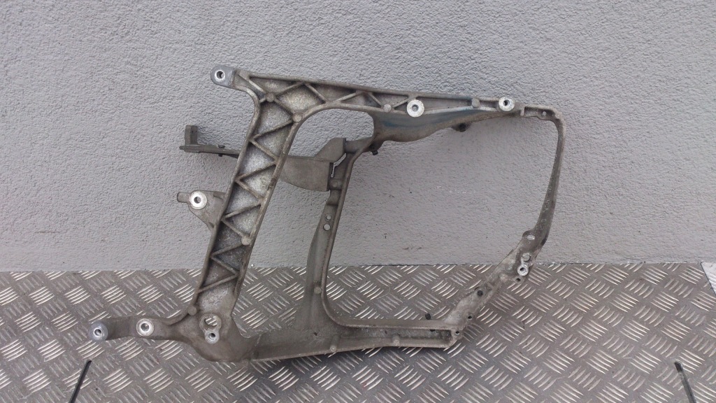 фото №4, Кронштейн фара лампы левый daf cf