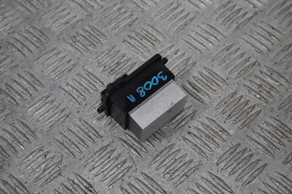 фото №1, Резистор вентилятор peugeot 3008 ii 2