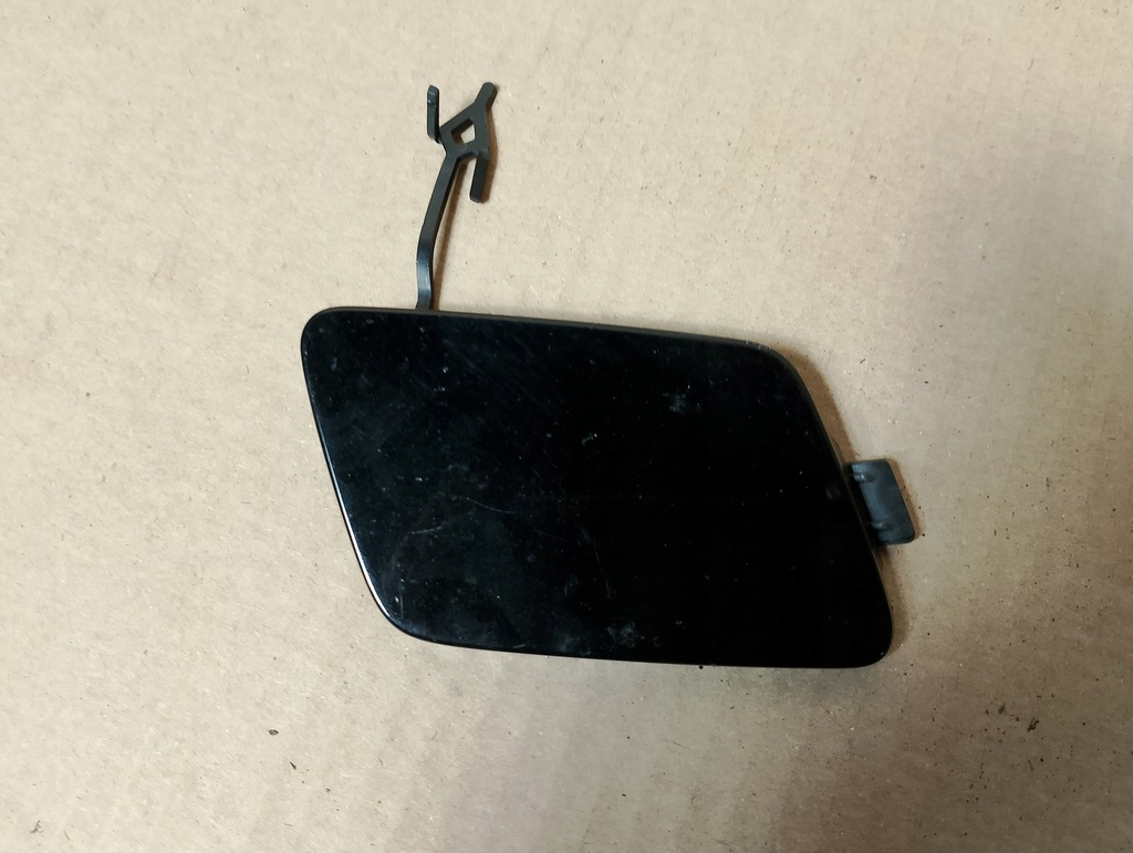 фото №1, Заглушка фаркоп бампера перед audi a6 c8 4k0807241