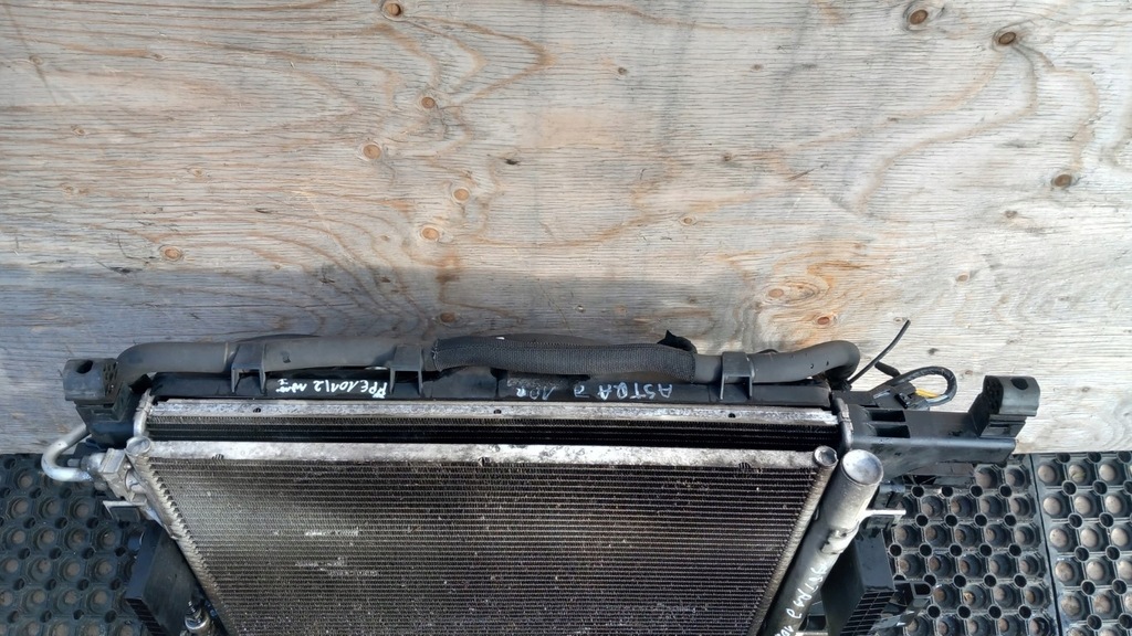 фото №7, Opel astra j 1.7 радіатор вентилятор комплект