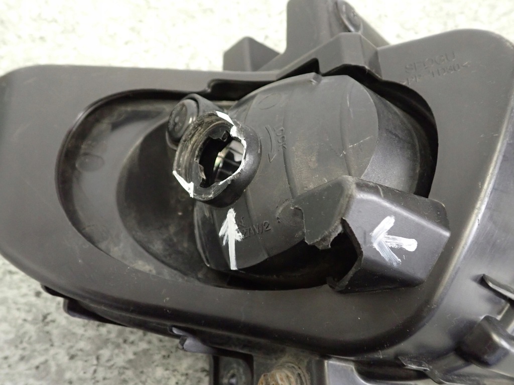 фото №9, Hyundai i30 09-11 противотуманная фара передний левый лампа