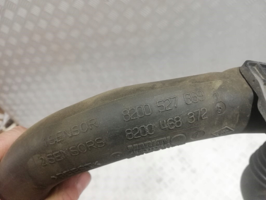 фото №4, Renault clio iii 1.5 труба шланг 8200468372