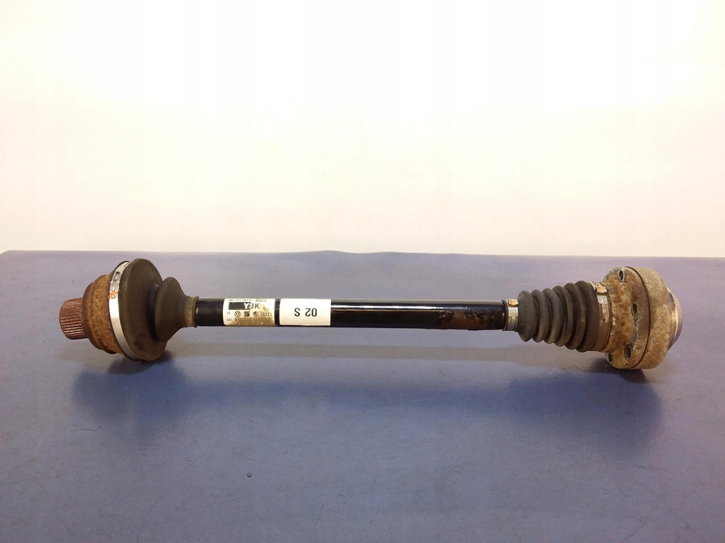 фото №1, Audi a4 b8 3.0tdi quatro привідний вал права задня 8k0501203