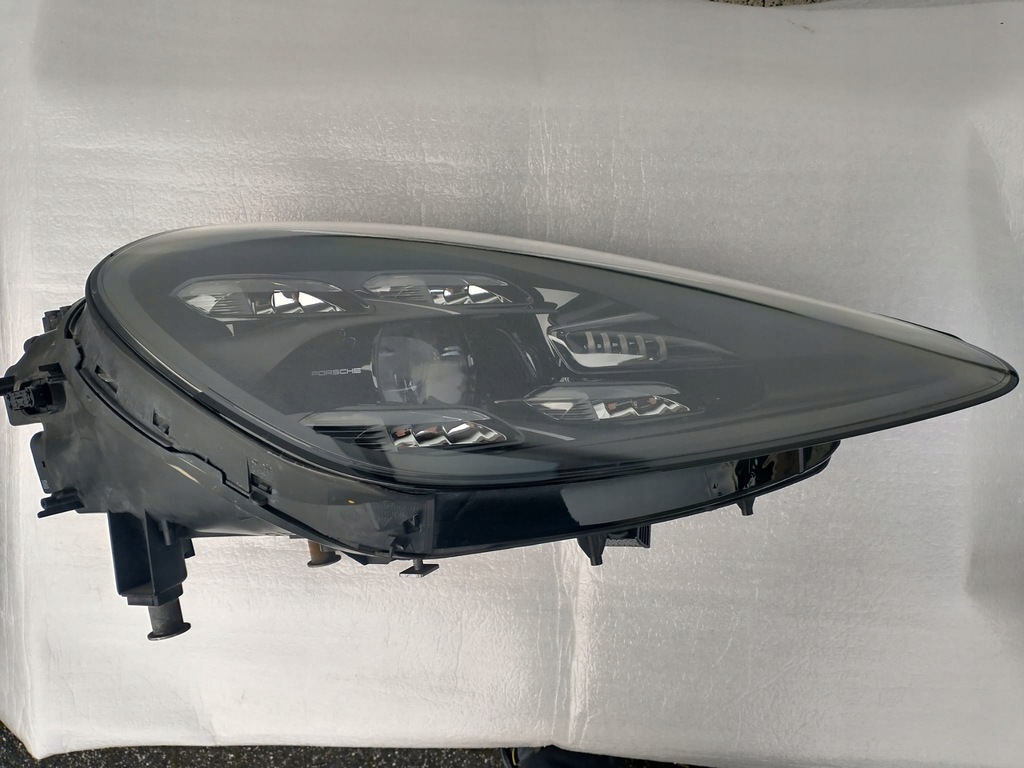 фото №6, Лампа правий перед porsche cayenne iii 9y0 9y0941036l matrix ładna eu