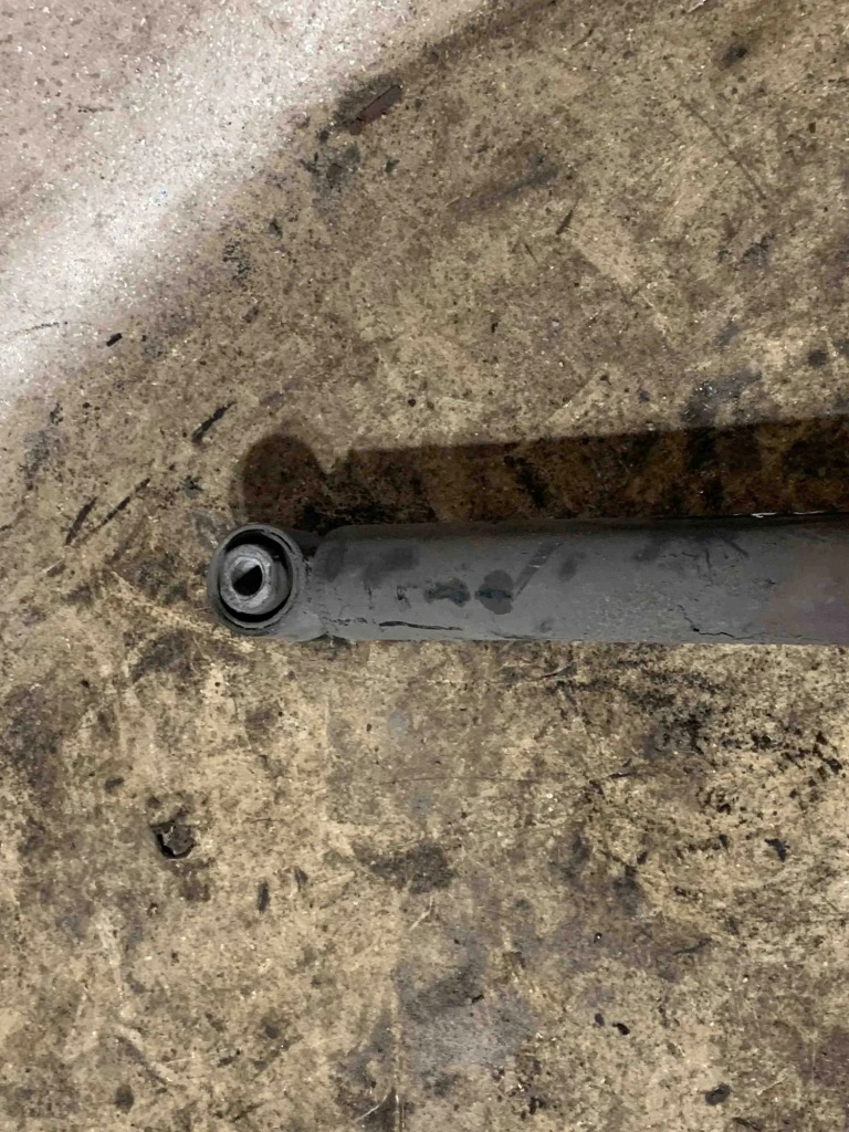 Купить Амортизатор задний левый bmw 2 gran tourer f46 149415 2.0l бензиновый 141kw