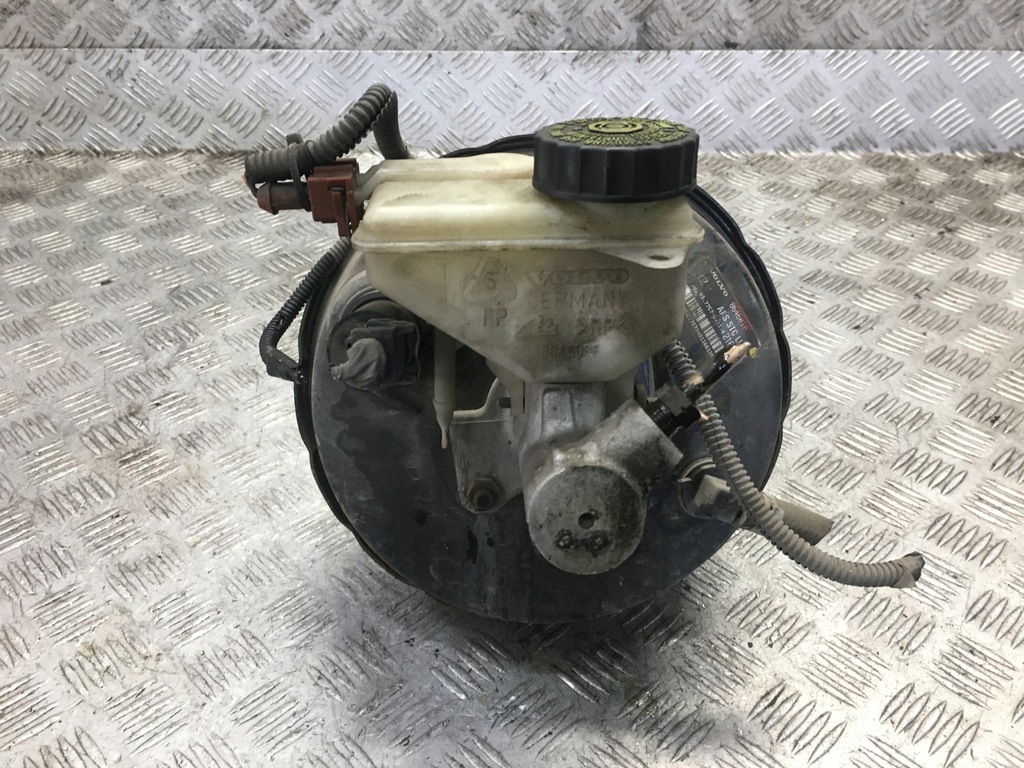 фото №1, Volvo s60 2.4 усилитель тормозов насос 8646010