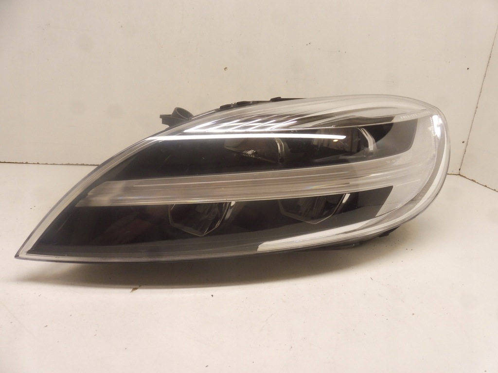 фото №1, Volvo v40 ii lift 16-19 лампа ліва full led