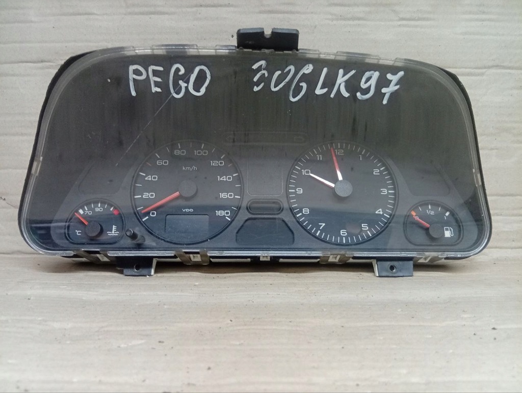 фото №1, Лічильник приладова панель peugeot 306