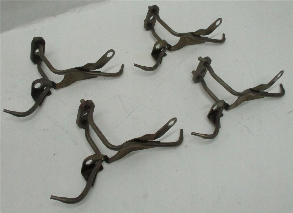 фото №6, Насадка масляная audi s4 s5 a8 4.2 fsi cau 07l103158a