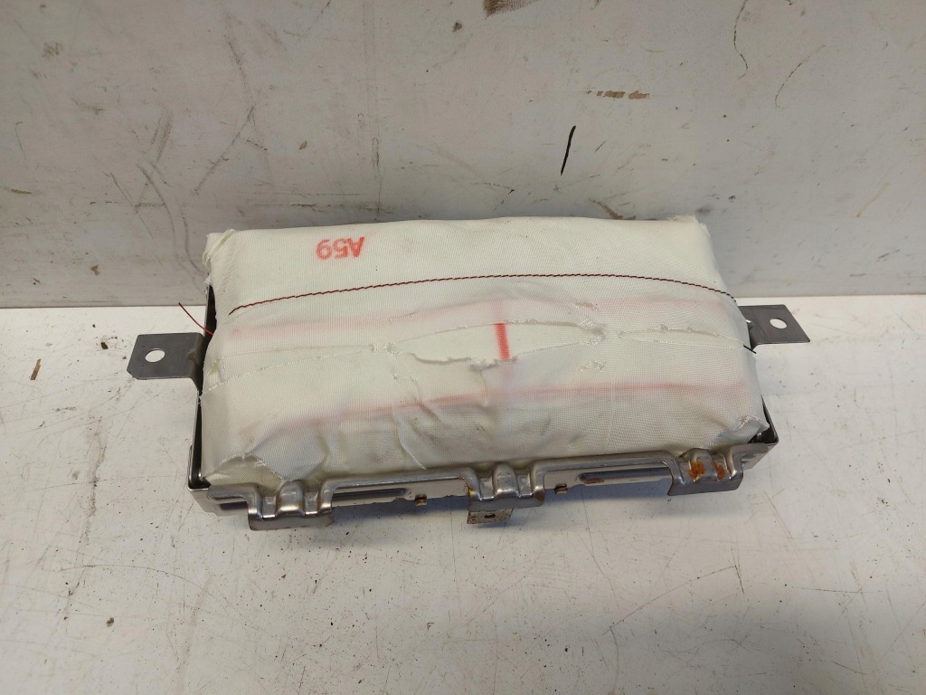 фото №1, Toyota prius iv подушка пассажира правая tg14b06001