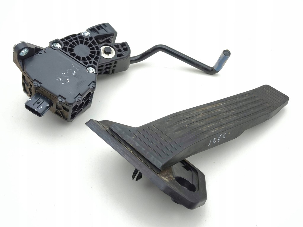 фото №1, Lexus ux 2020 педаль газу / прискорення