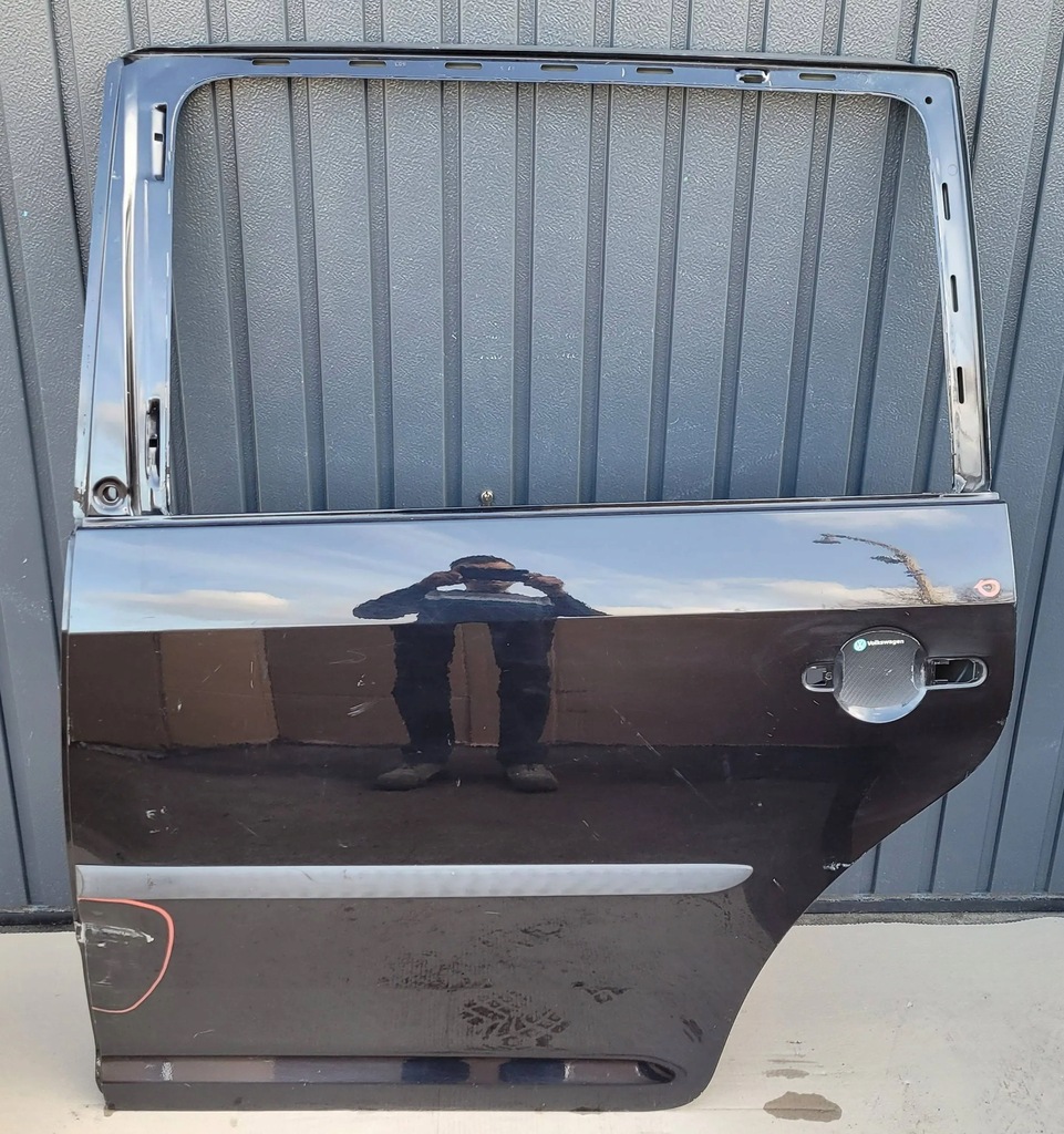 фото №1, Volkswagen touran i 03- дверь левый задняя левая задние