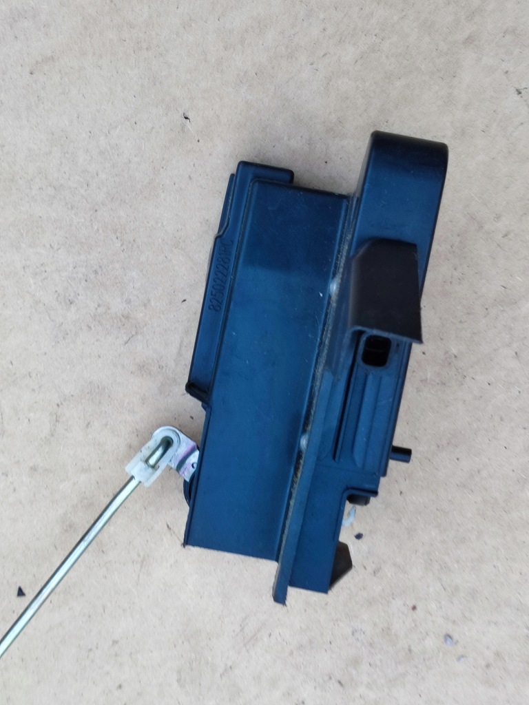 фото №9, Sandero stepway ii замок дверь перед задняя