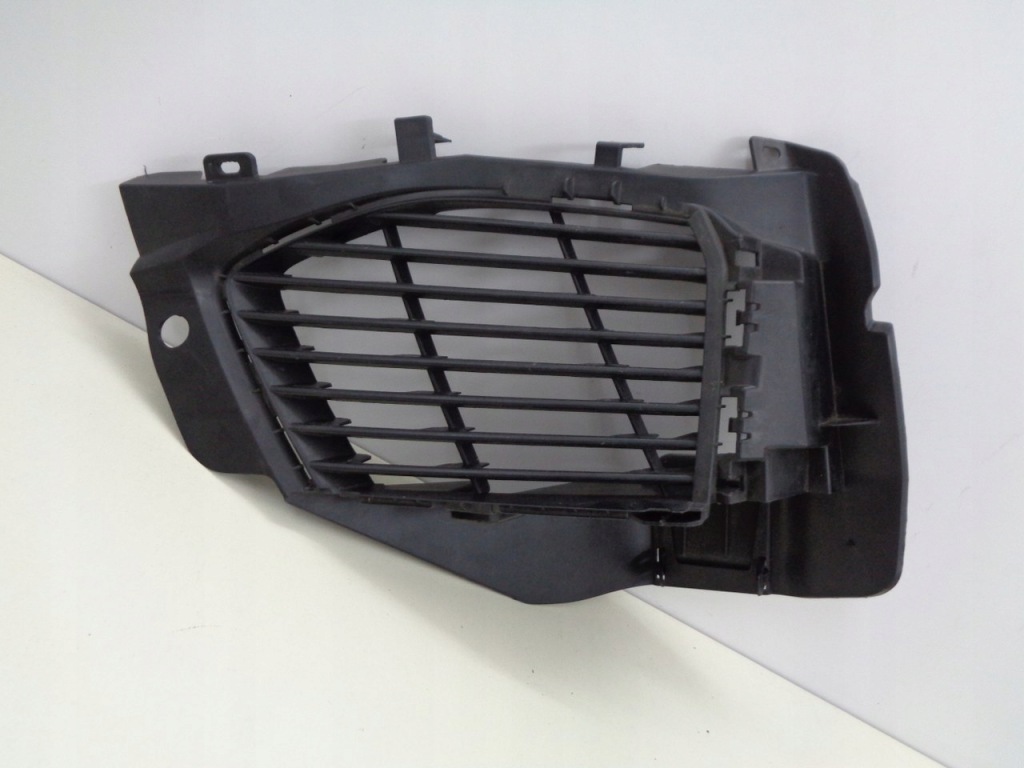фото №1, Peugeot 3008 5008 ii gt решітка правий перед