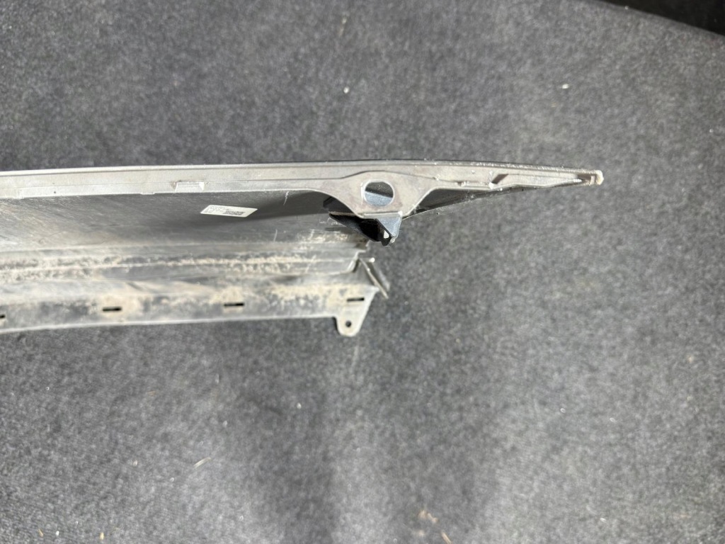 фото №15, Lexus ls 5 v 2017- бампер задня задній 52159-50220 повний bardzo гарний