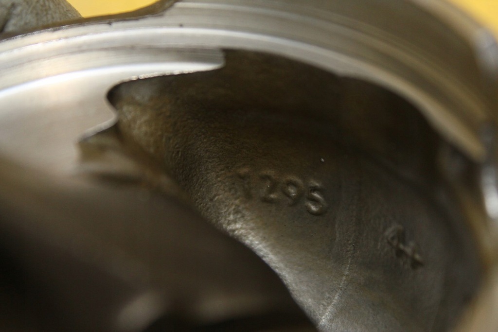 фото №9, Поршень шатун rhs 10dylx peugeot 307 2.0 hdi