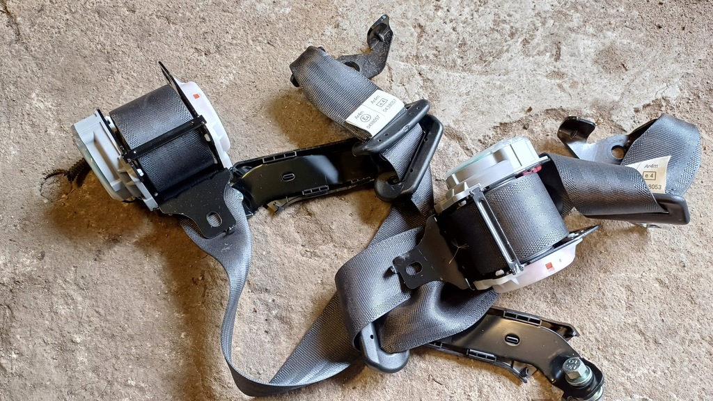 фото №1, Honda jazz iii 08-15 pas безпеки задня