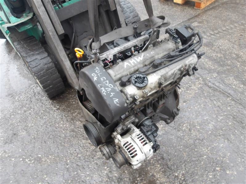 фото №1, Двигатель seat toledo ii 1.4 16v ahw