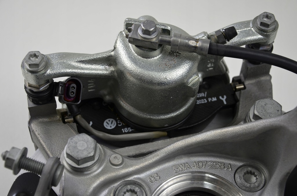 фото №12, Vw golf viii 8 поворотный кулак l+r 5wa407258a / 257a