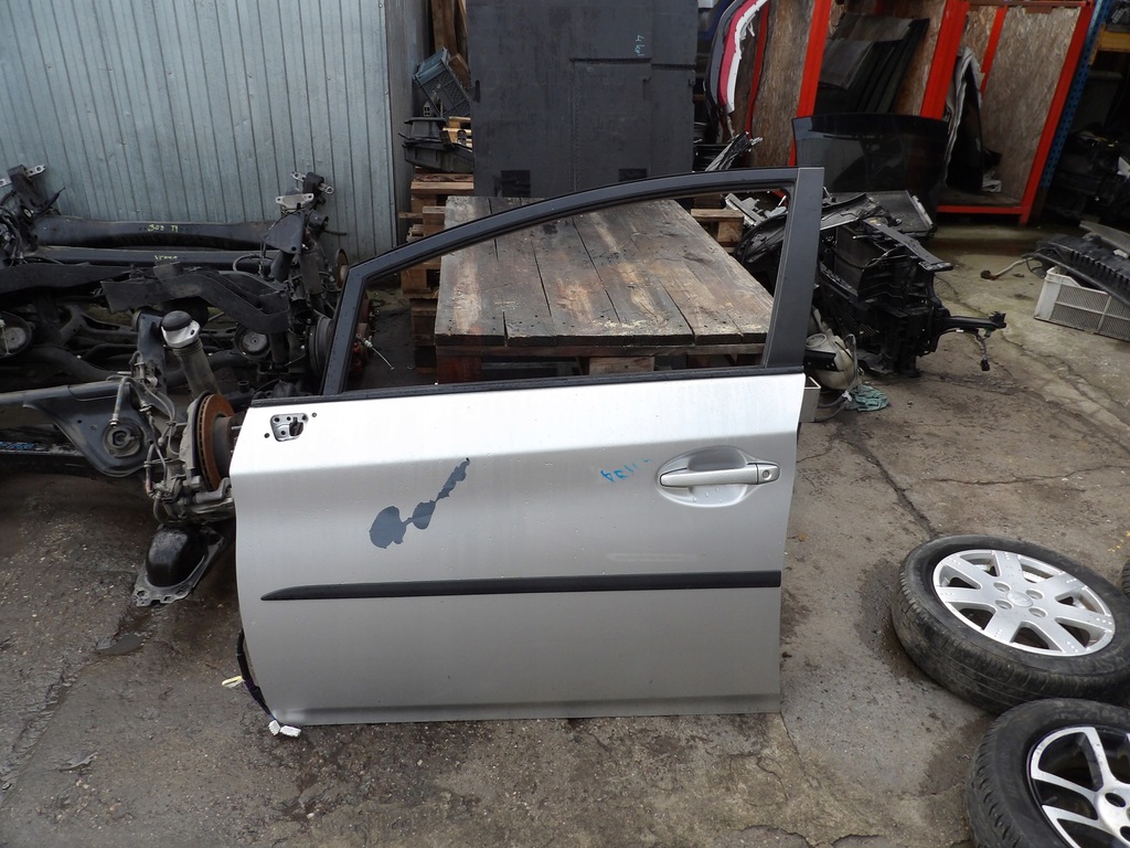 фото №1, Двері ліва передні перед toyota prius iii 3
