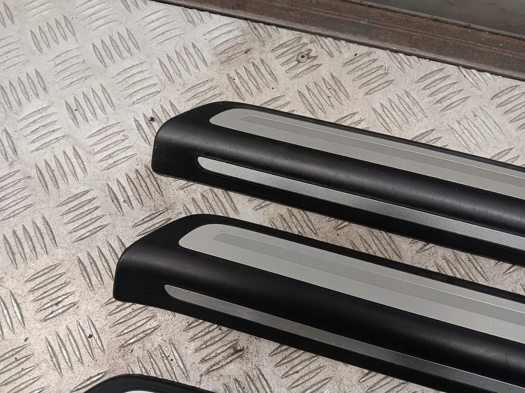 фото №11, Audi q3 8u 2015 комплект набір молдинг поріг внутрішніх