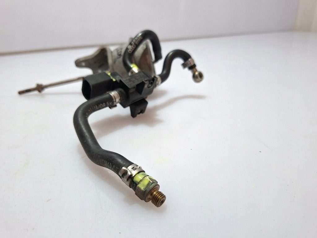 фото №8, Клапан вакуумa актуатор турбины турбины турбонагнетателя 1.8tsi cda оригинал