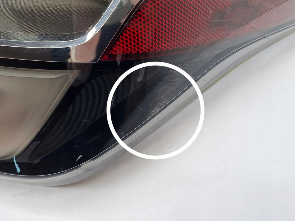 фото №9, Chevrolet volt ii 2017 правая сторона лампа задняя