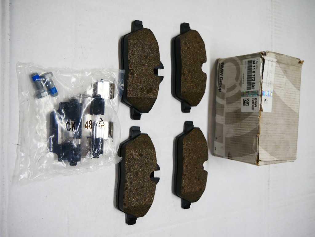 Купити Mini r55 r56 r57 r58 r59 передні гальмівні колодки гальмівні перед 34116772892