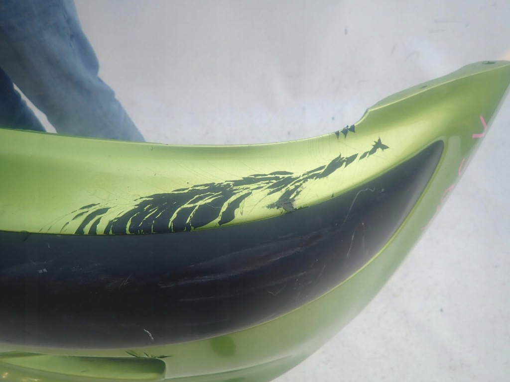 Honda logo 98-01 бампер перед передній Зі Шроту