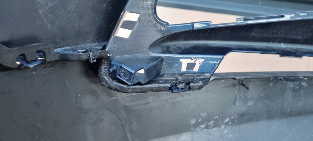 Opel mokka x 2016- бампер перед оригінал c034 в Україні