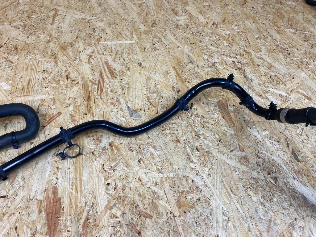 фото №11, Wąż труба шланг wody jaguar i-pace x590 j9d3-8d118-ac 2018-