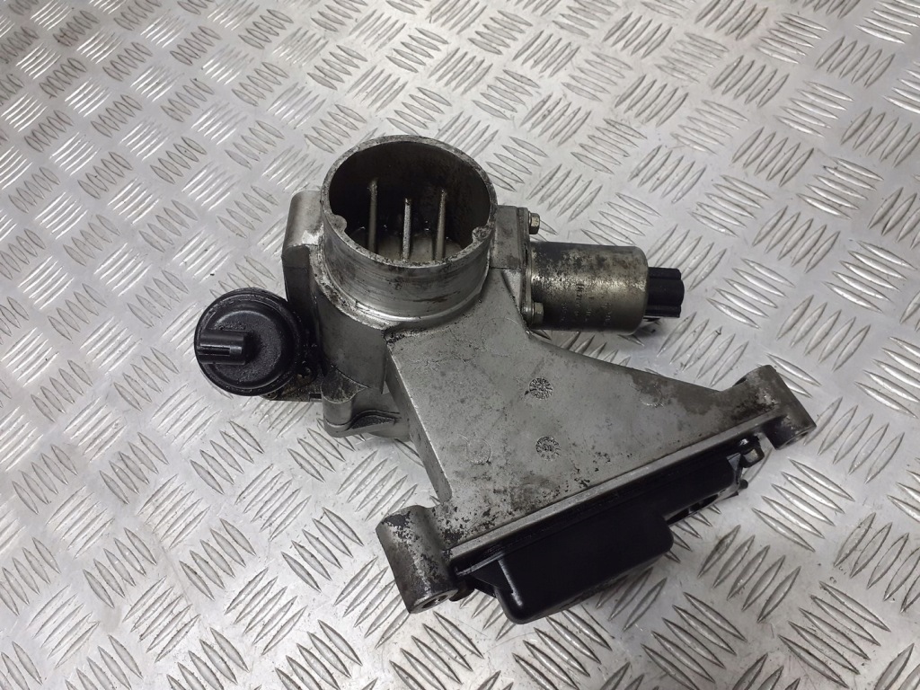 Дросельна заслінка renault vel satis 2.2 dci 8200056350 Доставка