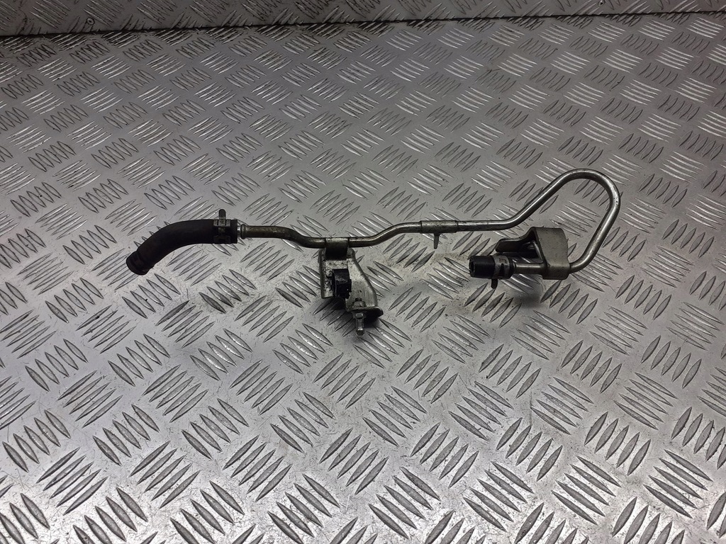 фото №1, Шланг трубка пального toyota corolla e15 1.4 d4d