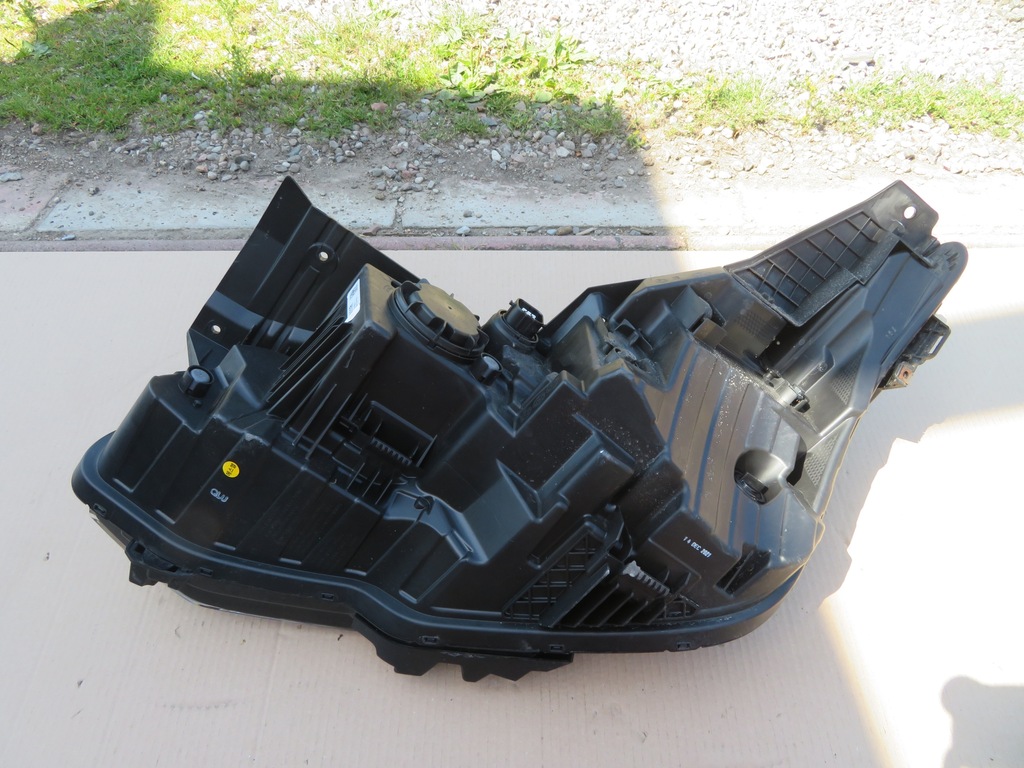 фото №11, Kia ev6 ev-6 21- лампа фара правый перед full led 92102-cv1