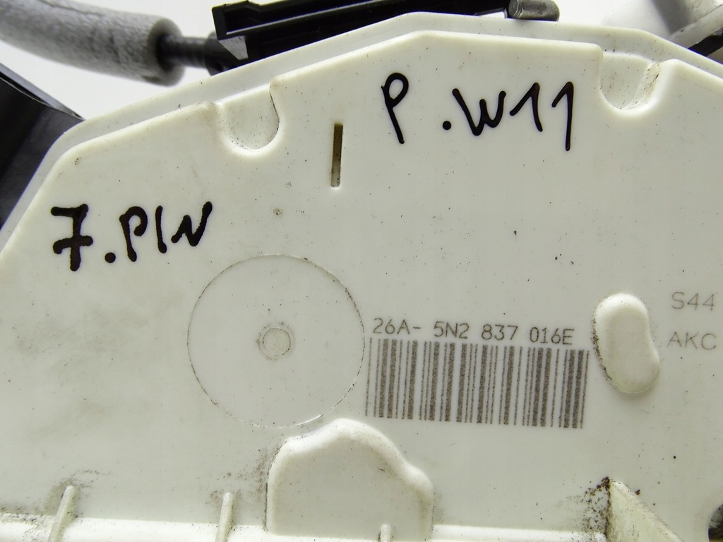 фото №10, Замок дверь правый перед передний vw scirocco iii 7 pin 5n2837016e