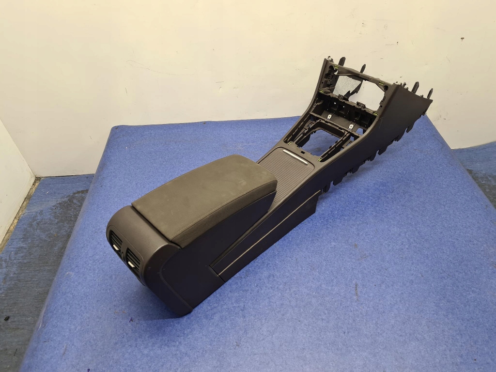 фото №12, Vw passat b7 туннель средний 3ab863243