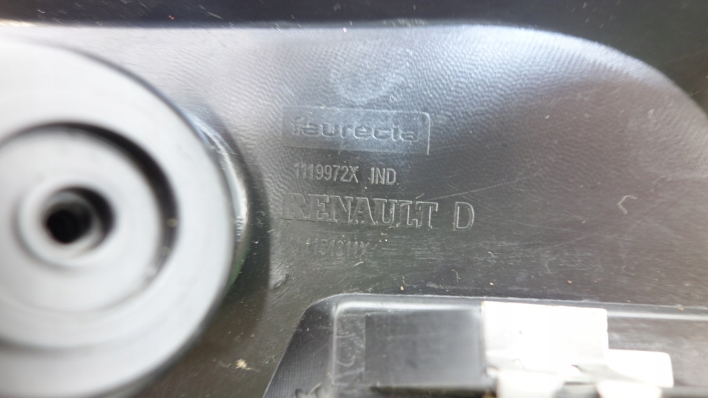 фото №5, Направляющая бампера правый перед renault zoe 2013- 1119972x