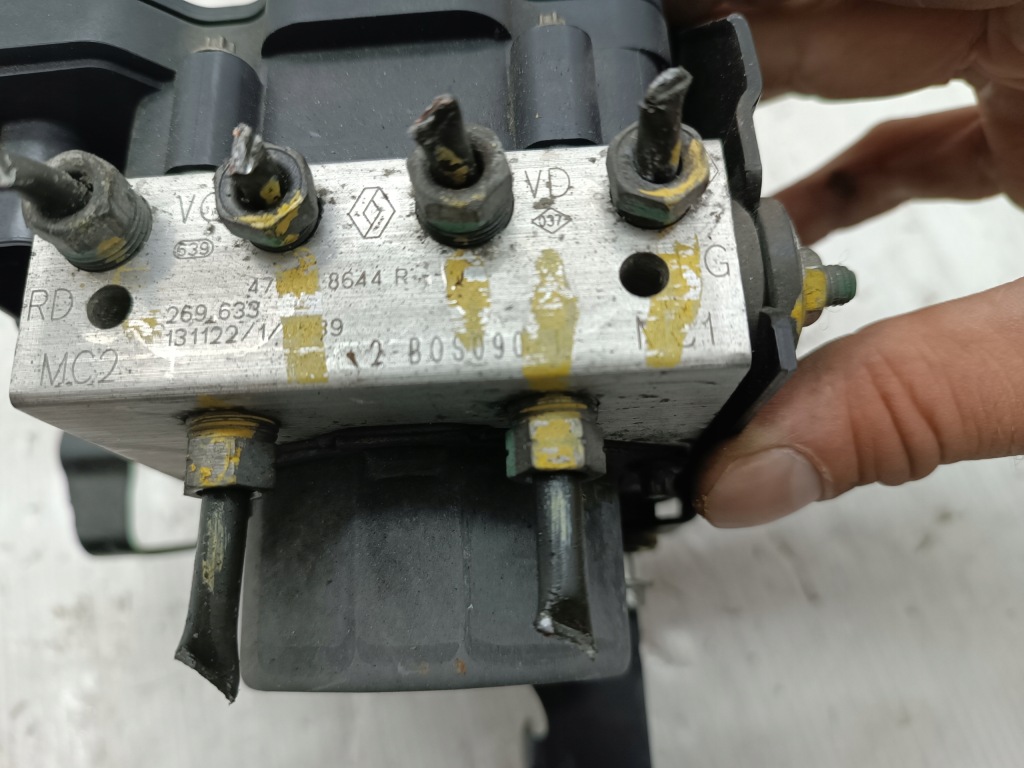 фото №3, Насос abs renault captur clio iv 476608644r