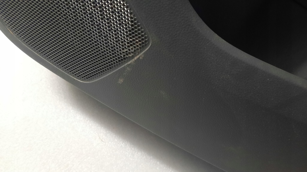 фото №4, Ford ranger обшивка двері правий задня 14r