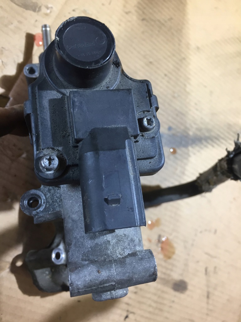 фото №8, Audi q7 4l 4.2 tdi клапан egr 057131223d