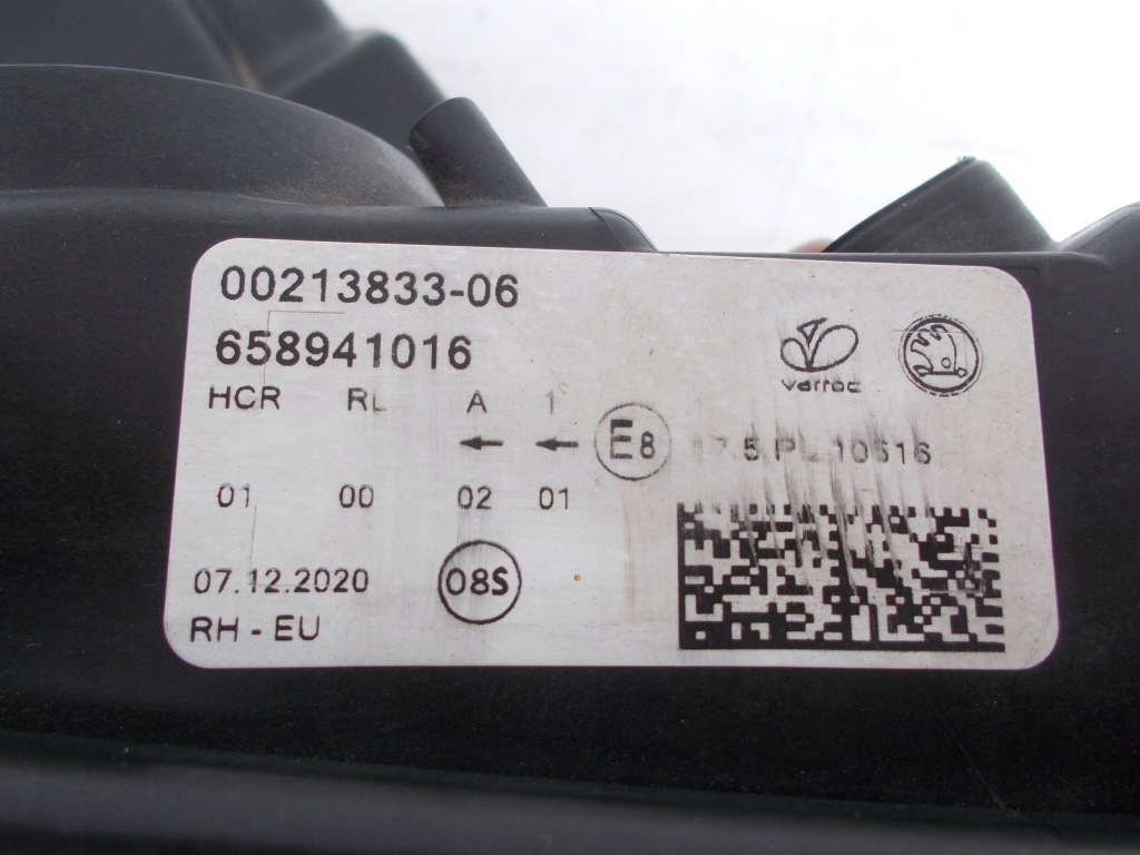 Купити Skoda kamiq перед сторона права лампа передня 658941016