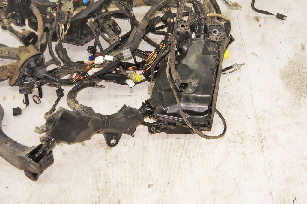 фото №5, Sx372 toyota corolla e21 xii джгут салону кабіни 7kg