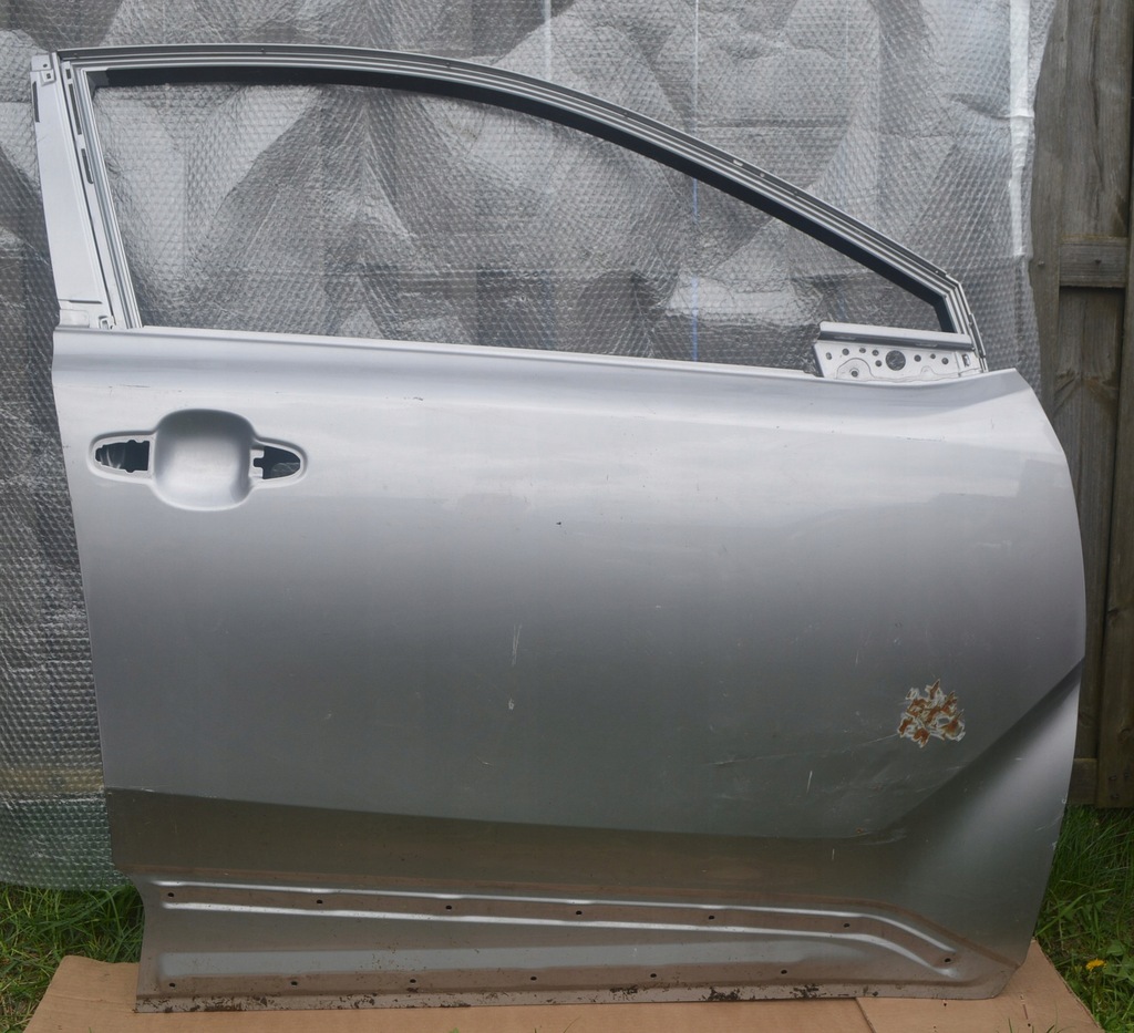 фото №1, Дверь правое передние правый перед toyota chr ch-r 16-