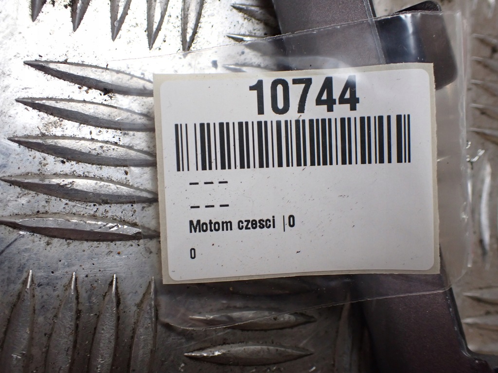 фото №8, Молдинг бампера перед vw arteon 3g8807719b 10744