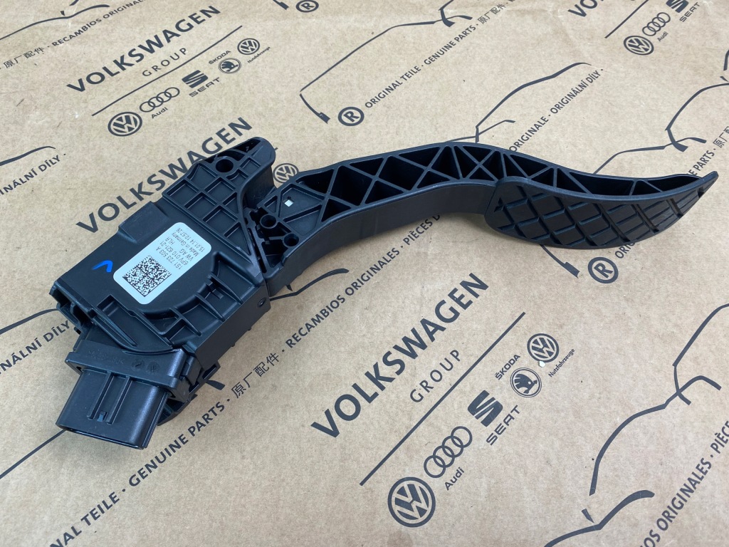 фото №4, Gd vw up педаль газа 1s1723503a