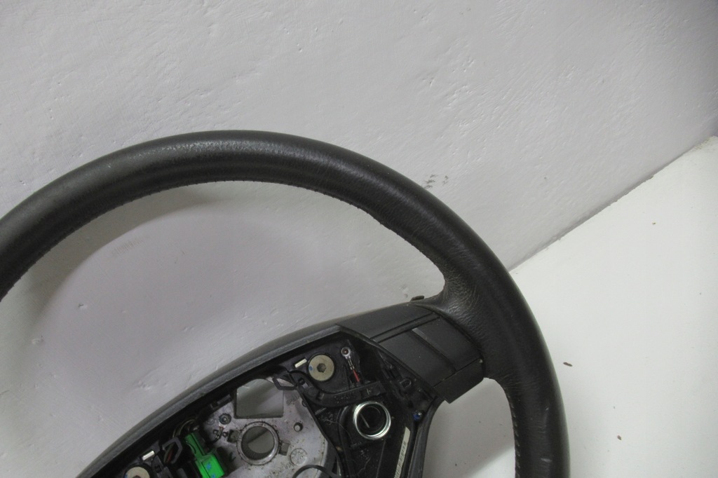 фото №6, Volvo s60 04r воздуховод