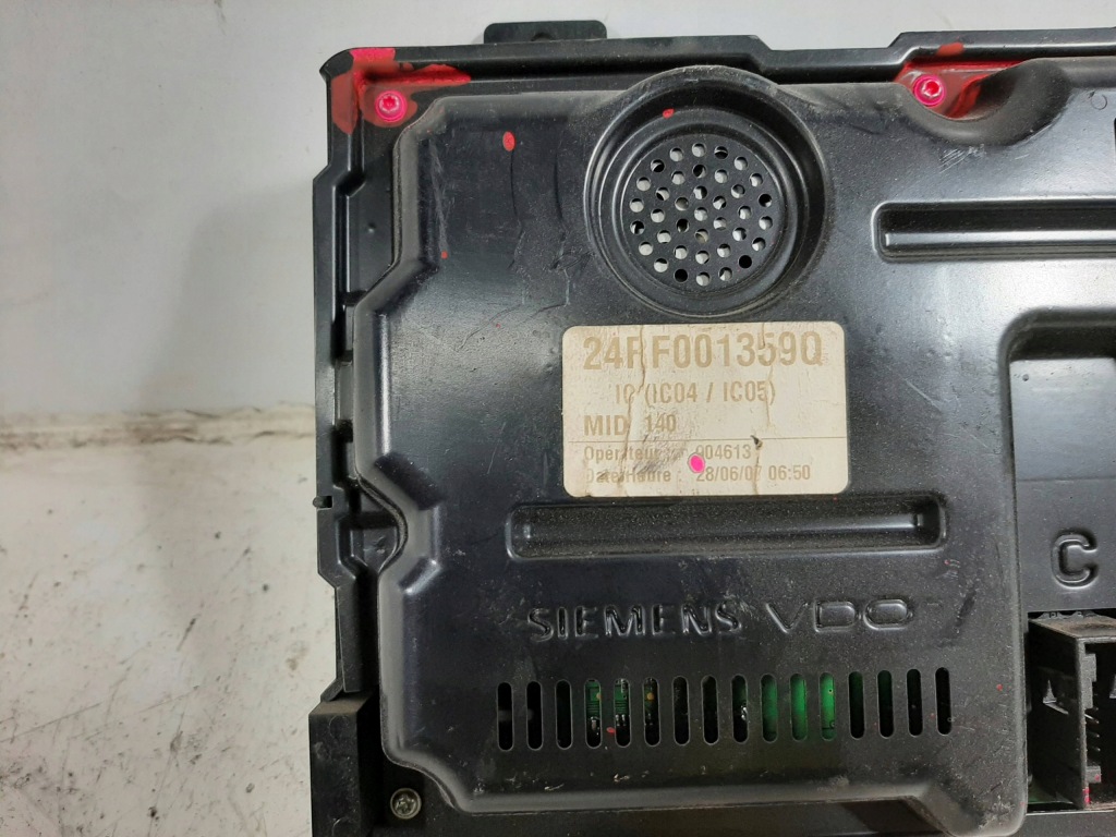 Renault premium euro4 10800cm3 07r счетчик приборы 7420977592-02 Цена