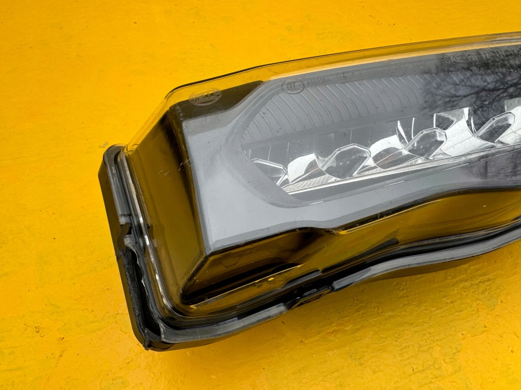 Bmw x3 3 3 g01 17r- протитуманна фара led drl правий передній 1nb01281006 Зі Шроту